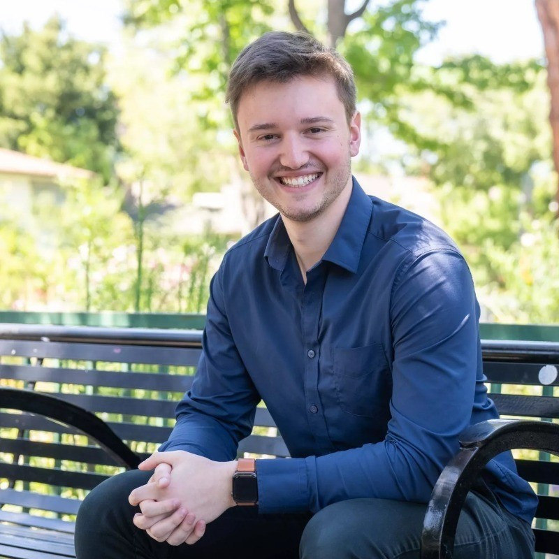 Khi bắt đầu Mercor, Foody bị ám ảnh theo nghĩa tích cực. Dù đang ăn tối với bố mẹ, trong đầu lúc nào Foody cũng nghĩ về công ty. Ảnh: Getty