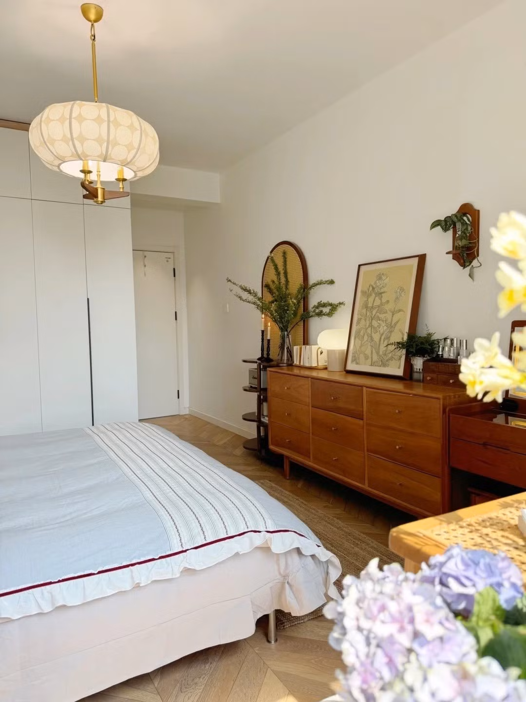 Đèn treo phong cách cổ điển mang đến cảm giác sang trọng. Ảnh: Sohu