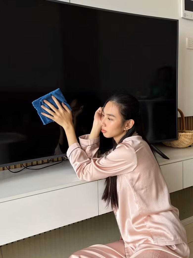 Những hình ảnh này từng được Thùy Tiên chia sẻ trong các vlog, story và buổi livestream khi còn hoạt động mạng xã hội. Ảnh chụp màn hình