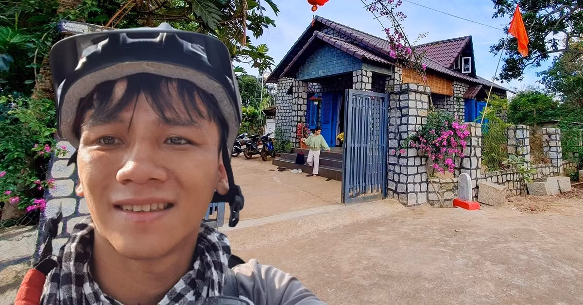 Sau chuyến đạp xe xuyên Việt, Lê Hữu Toàn (sinh năm 1993) - một vận động viên boxing chuyên nghiệp, ấn tượng với những ngôi nhà bằng đá của đồng bào dân tộc thiểu số phía Bắc. Ảnh: Thể thao &amp; Văn hóa