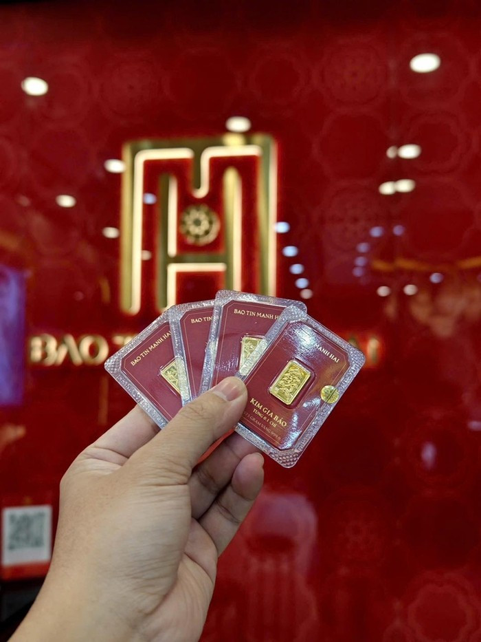 Dòng sản phẩm này phù hợp với giới trẻ, dân văn phòng và những người muốn mua vàng lấy may nhưng không cần chi quá nhiều tiền. Ảnh: Bảo Tín Mạnh Hải