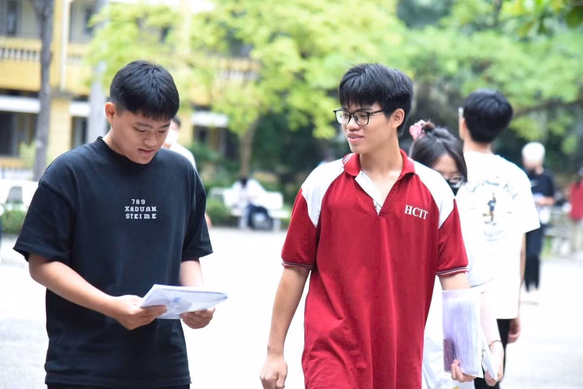 Thí sinh dự thi tốt nghiệp THPT năm 2025. Ảnh: Xuân Quý