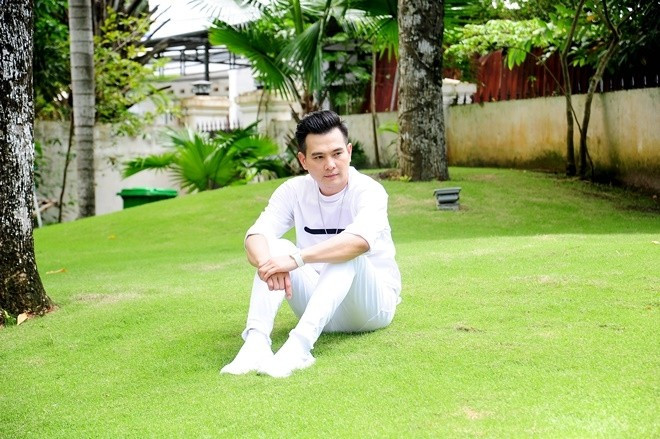 Ngôi nhà vườn là nơi Lâm Hùng tìm về mỗi khi mệt mỏi trong cuộc sống. Ảnh: Dân Việt