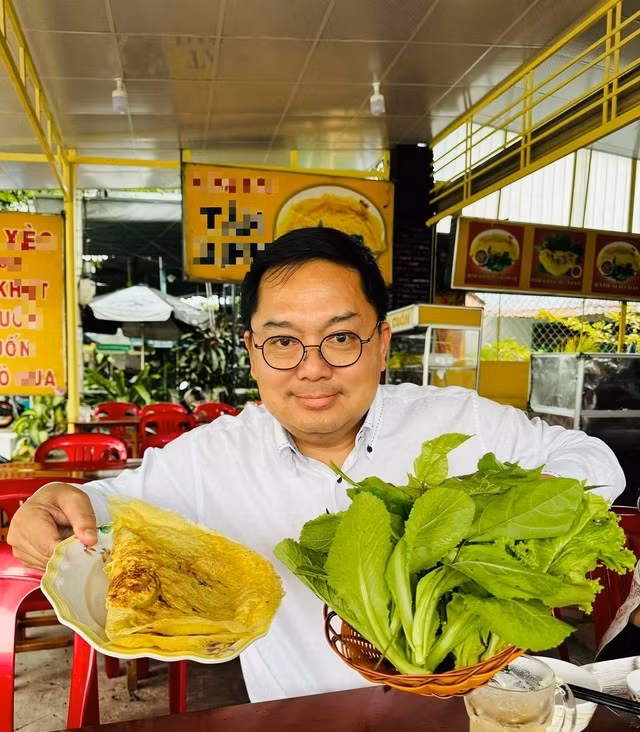 Những bài đăng ấy không chỉ thể hiện niềm đam mê với ẩm thực mà còn cho thấy sự gắn bó của nam doanh nhân với quê hương, với những điều bình dị nhất. Ảnh: Facebook