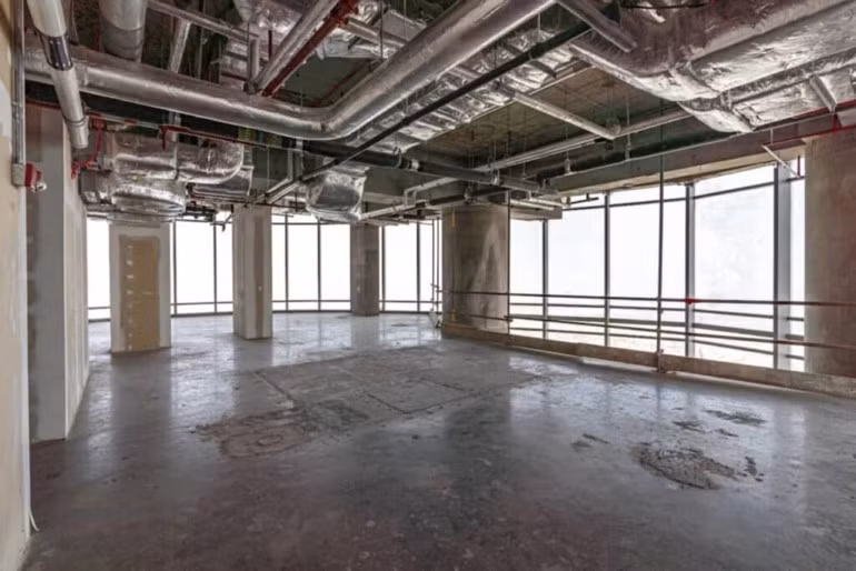 Tuy nhiên, chủ nhà cần ít nhất 4,9 triệu USD để cải tạo, biến viên ngọc trên trời này thành một kiệt tác. Ảnh: Burjkhalifapenthouse