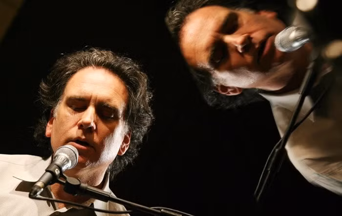 Sự nghiệp của Peter, một nhạc sĩ, nhà soạn nhạc giành giải Emmy, đã trở thành ví dụ điển hình về sự khác biệt giữa hai thế hệ, đồng thời làm sáng tỏ triết lý nuôi dạy con cái độc đáo của nhà đầu tư huyền thoại. Ảnh: Edward Wong