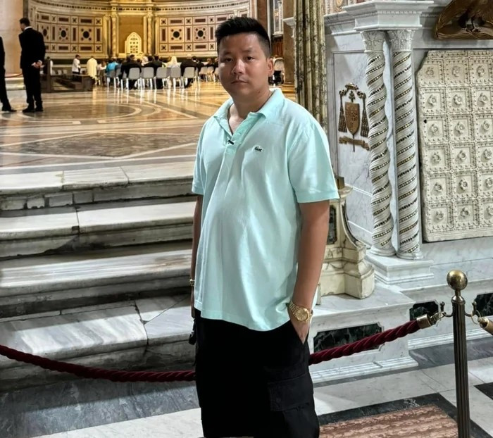 Khi còn ở Mỹ, Khoa Pug tự tin tuyên bố mình là YouTuber Việt Nam giàu nhất tại đây. Ảnh: FBNV