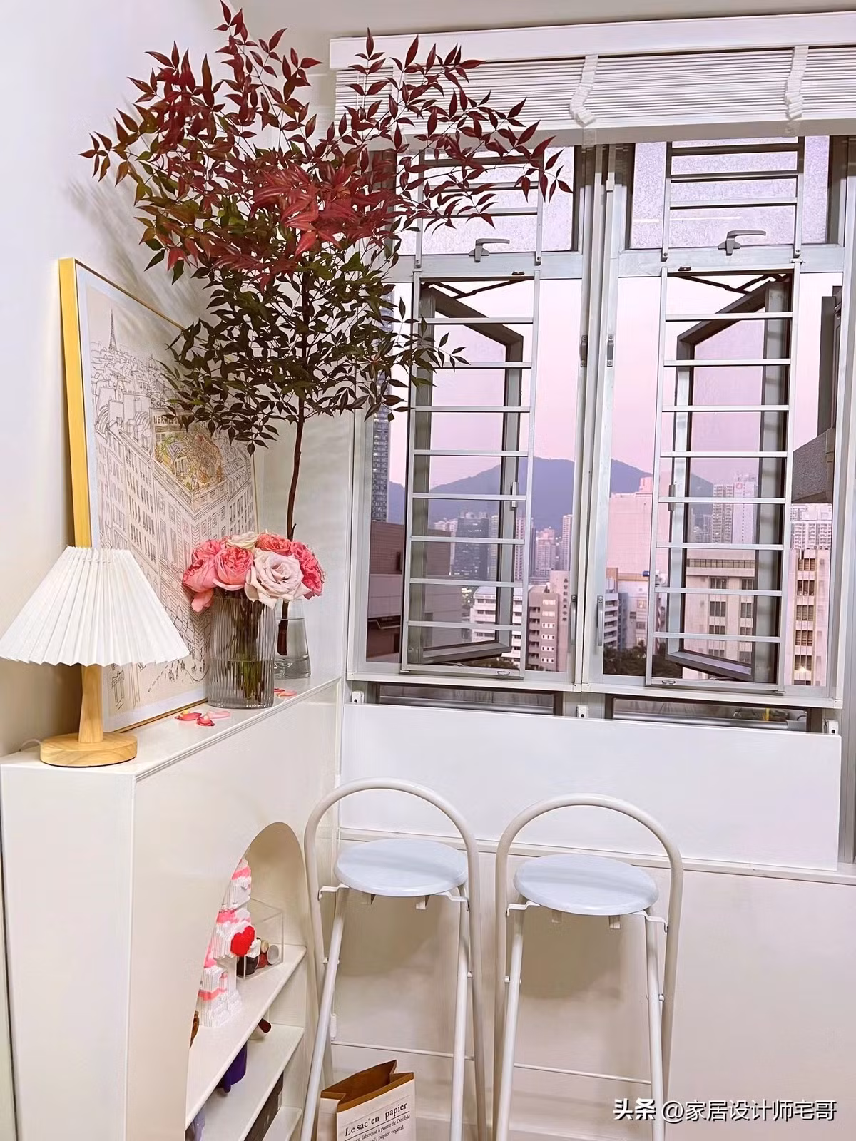 Những góc nhỏ tạo nên “chất sống” riêng cho căn hộ. Ảnh: Tóutiáo