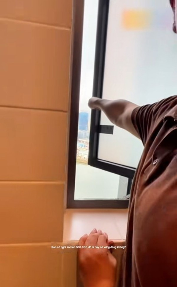 Đây có lẽ là một trong những ưu điểm hiếm hoi để lý giải mức giá lên tới 1,7 tỷ đồng cho căn hộ vỏn vẹn 3m². Ảnh: post.smzdm