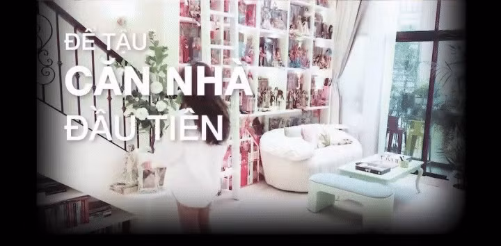 Căn hộ của Luna Đào có tông màu trắng chủ đạo. Ảnh chụp màn hình