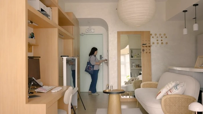 Frances (34 tuổi, sống tại Manila, Philippines) chuyển vào căn hộ rộng 38m2 đầu năm 2024. Ảnh: Stackedhomes