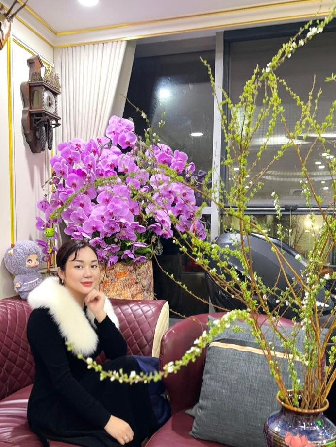 Hoa tuyết mai là lựa chọn hàng đầu để trang trí nhà Tết nhờ vẻ đẹp trắng muốt, thanh tao và ý nghĩa may mắn. Ảnh: FBNV