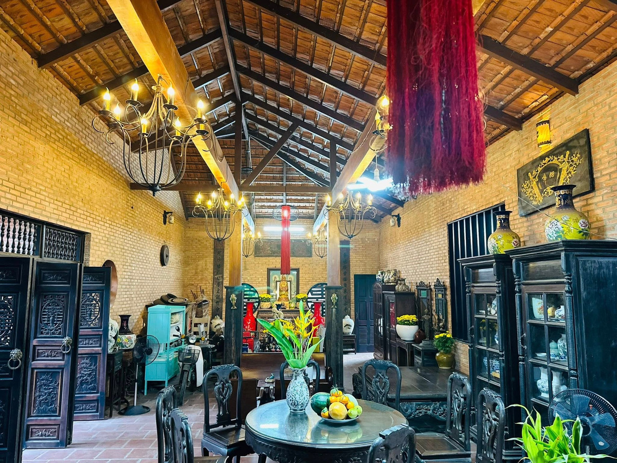 Căn nhà cổ tại Đồng Nai lưu giữ một phần ký ức nghề nghiệp đặc biệt của Hoàng Mập. Ảnh: FB Hoàng Minh Bùi