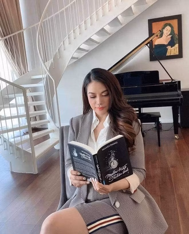 Trước khi bị khởi tố và bắt tạm giam, Trương Ngọc Ánh từng khiến nhiều người trầm trồ khi sống trong penthouse sang trọng giá trị lên đến triệu đô tại Quận 2 (cũ), TP HCM. Ảnh: FBNV