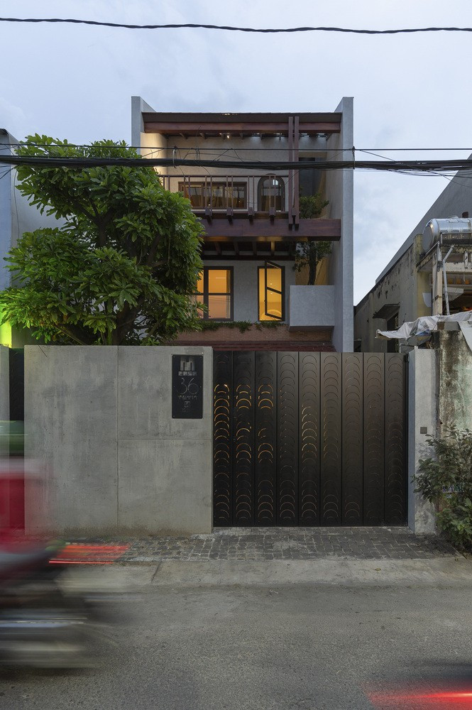 Những yếu tố này được tái hiện bằng ngôn ngữ đương đại, tạo nên một không gian liền mạch tràn ngập ánh sáng ban ngày và gió trời. Ảnh: Quang Trần