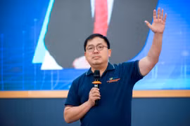 Lời khuyên đáng giá của ông Hoàng Nam Tiến dành cho giới trẻ về sự nghiệp