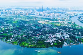 Khám phá vẻ đẹp bình yên của 'ốc đảo' giữa lòng TP HCM