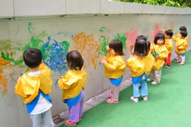 13 phụ huynh lĩnh án tù vì hối lộ 'chạy' trường mẫu giáo