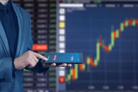 Bộ Tài chính đề xuất thuế 20% lãi bán cổ phiếu chưa niêm yết