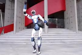 Robot R1 Trung Quốc: Mở Cửa Thị Trường Toàn Cầu Với Giá Siêu Mềm