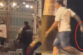 Kinh hãi clip người đàn ông cầm mã tấu đuổi khách ở phố đi bộ TP.HCM