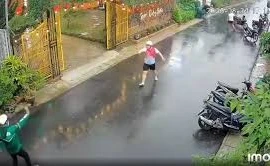 Clip vợ bị chồng và đôi nam nữ chặn đánh giữa đường 