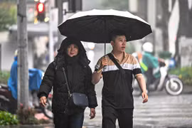 Dự báo thời tiết 23/2 Miền Bắc mưa nhỏ, miền Nam nắng nóng cục bộ