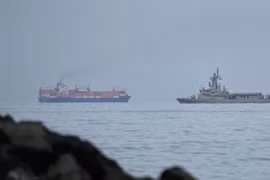 Iran thu phí 2 triệu USD mỗi chuyến qua eo biển Hormuz