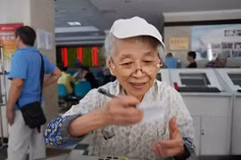 Bài học đáng nhớ của cụ bà kiếm 15 tỷ đồng khiến giới trẻ "ngả mũ" thán phục