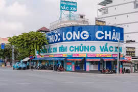 Long Châu đồng hành chăm sóc sức khỏe hơn 33 triệu người