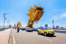 Chuyển từ xe xăng sang VinFast VF 5, chủ xe choáng vì khoản tiết kiệm 'đầy túi'