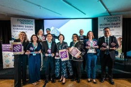 VINAMILK nâng tầm sữa Việt với công nghệ đột phá, giành giải thưởng lớn tại Hội nghị sữa toàn cầu 2025 