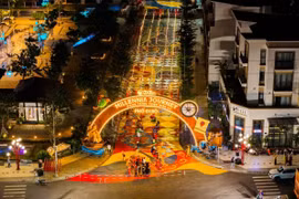 Thành phố Thiên niên kỷ T&T City Millennia bừng sáng trước đại nhạc hội