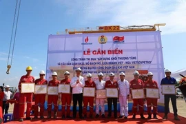 Thi đua mang lại sức sống cho ngành dầu khí Việt Nam