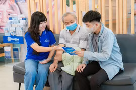 Vì một Việt Nam khỏe mạnh, Long Châu tầm soát sớm bệnh lý gan cho cộng đồng