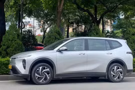 Bỏ xe xăng sang Limo Green, tài xế công nghệ tiết kiệm 120 triệu đồng mỗi năm