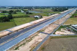 Hiện trạng 4 tuyến hạ tầng sẽ định hình lại bất động sản Tây Bắc TP HCM