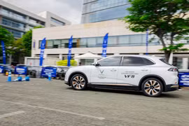 VinFast VF 8 - SUV 5 chỗ đáng sở hữu nhất tầm giá 1 tỷ đồng