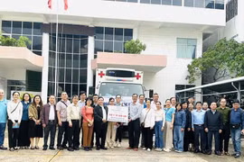 Nhiều đoàn của Bộ Y tế hỗ trợ miền Trung,Tây Nguyên ứng phó, khắc phục mưa lũ