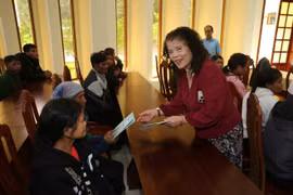 Nghĩa tình với Măng Đen
