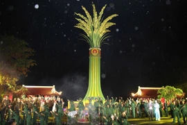 Những huyền thoại bất tử bên dòng sông xanh Long Đại