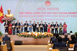 LPBANK vinh dự đón nhận bằng khen của Thủ tướng 