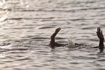 Ba học sinh ở Phú Thọ đuối nước, hai cháu tử vong thương tâm