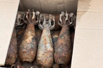 Phú Thọ lên phương án xử lý hàng chục lựu đạn, đạn cối ven sông Đà