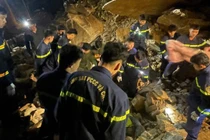 Tìm thấy 2 thi thể, vẫn còn người nghi mất tích trong vụ sạt lở đèo Thung Khe