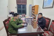 Mâu thuẫn gia đình, người đàn ông ở Phú Thọ dùng súng tự chế đe dọa vợ