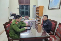 Mâu thuẫn gia đình, người đàn ông ở Phú Thọ dùng súng tự chế đe dọa vợ