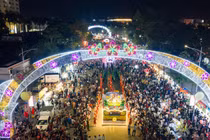 'Thanh âm nguồn cội' khuấy động phố Việt Trì với 1.500 nghệ nhân