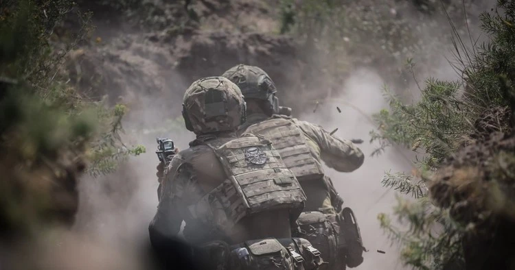 Mặt trận Konstantinovka bắt đầu nóng trở lại, quân Nga tiến vào thành phố