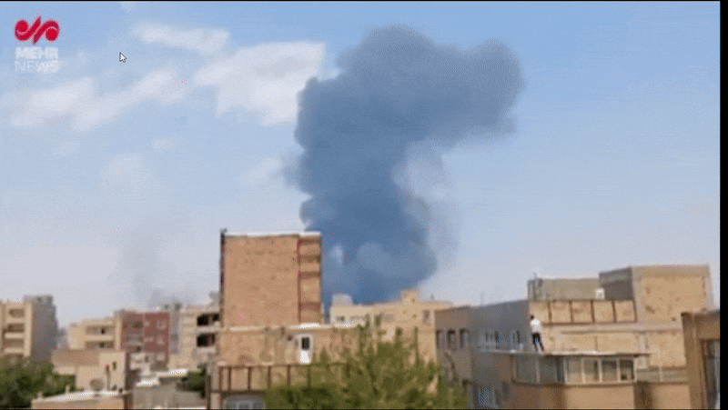 Trong khi đó, giai đoạn thứ hai của chiến dịch Am KaLavi của Israel chống lại Iran, bắt đầu vào trưa ngày 13/6, tập trung phá hủy các sở chỉ huy của quân đội Iran và Lực lượng vệ binh cách mạng Iran (IRGC), trận địa phòng không, căn cứ không quân; đặc biệt là nhắm vào các sân bay Iran.